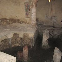 Krypta hinter dem Altar