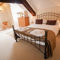 Flint Cottage - Master Bedroom