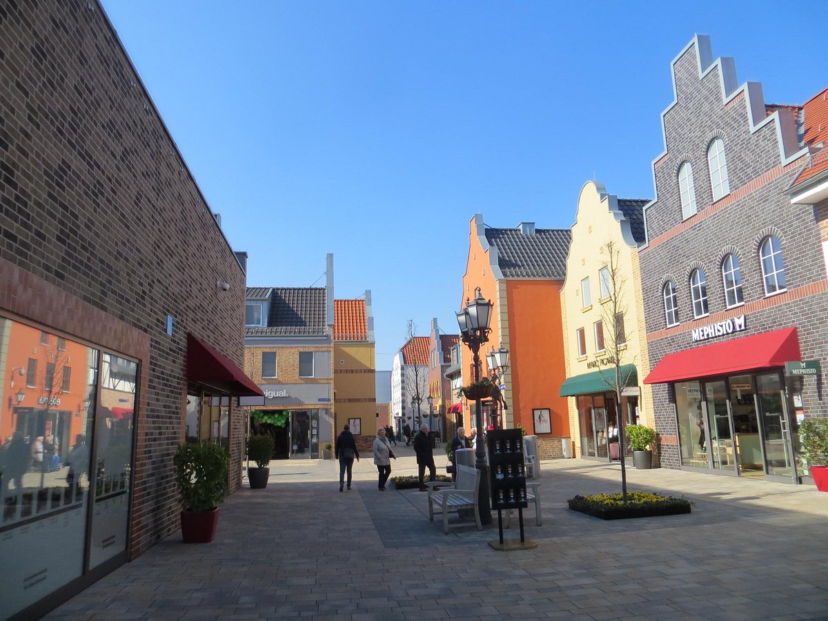 Designer Outlet Ochtrup - You Need to Know BEFORE You Go