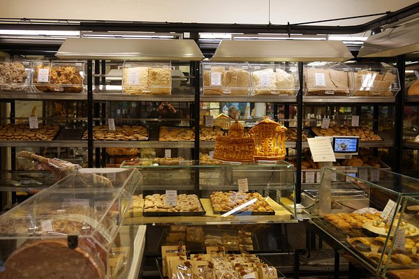 Cafe Pasticceria Dagnino: Sicilian Bakery in Rome - An American in Rome