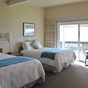 Double Queen Room with sunset deck!