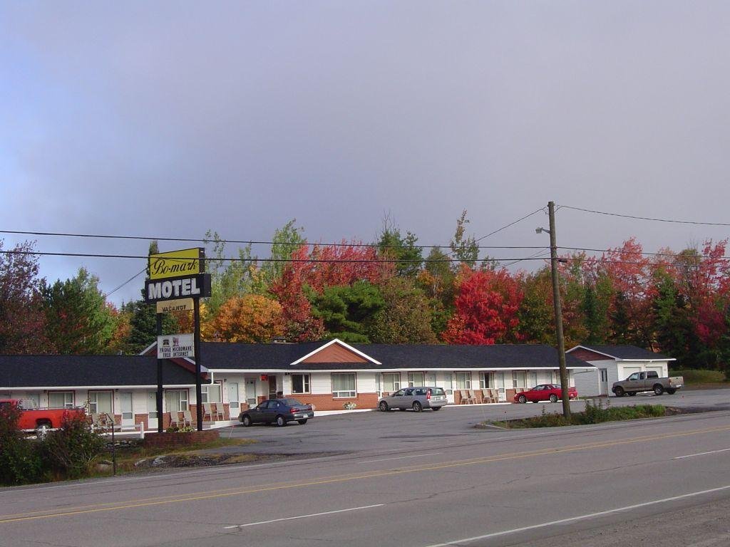 BO-MARK MOTEL (AU$113): 2022 Prices & Reviews (North Bay, Canada