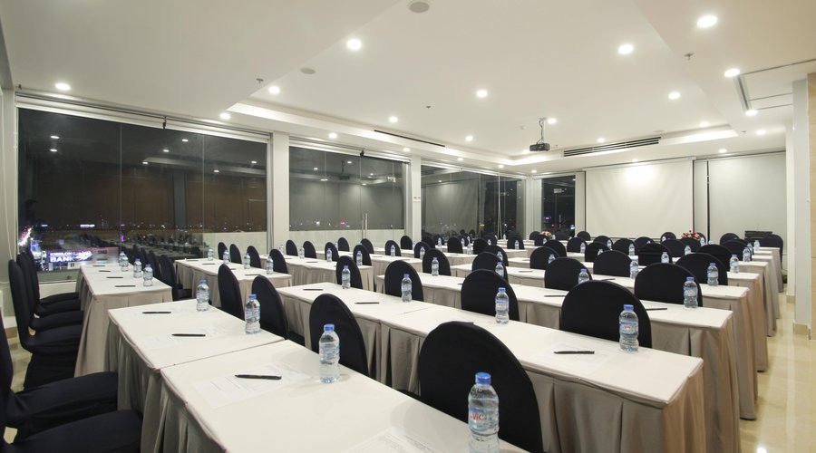 LE DUY GRAND HOTEL_MEETING ROOM