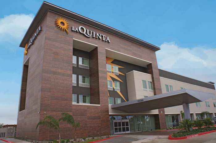 hotels in mcallen tx near convention center