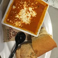 Great lunch, excellent service, fast but good & hot. Recommended.