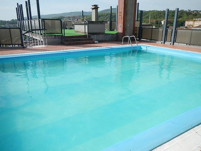 Foto e recensioni della piscina dell'Hotel San Valentino Terme - Tripadvisor