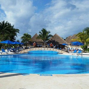 Playa Mia Grand Beach Park (Cozumel) - All You Need to Know BEFORE You Go