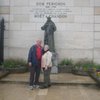 AUcouple-on-the-road