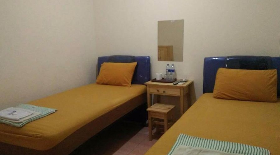 Kost CMC is located in ciputat, Tangerang Selatan ( South Tangerang ) near Pondok Indah. Lebak B
