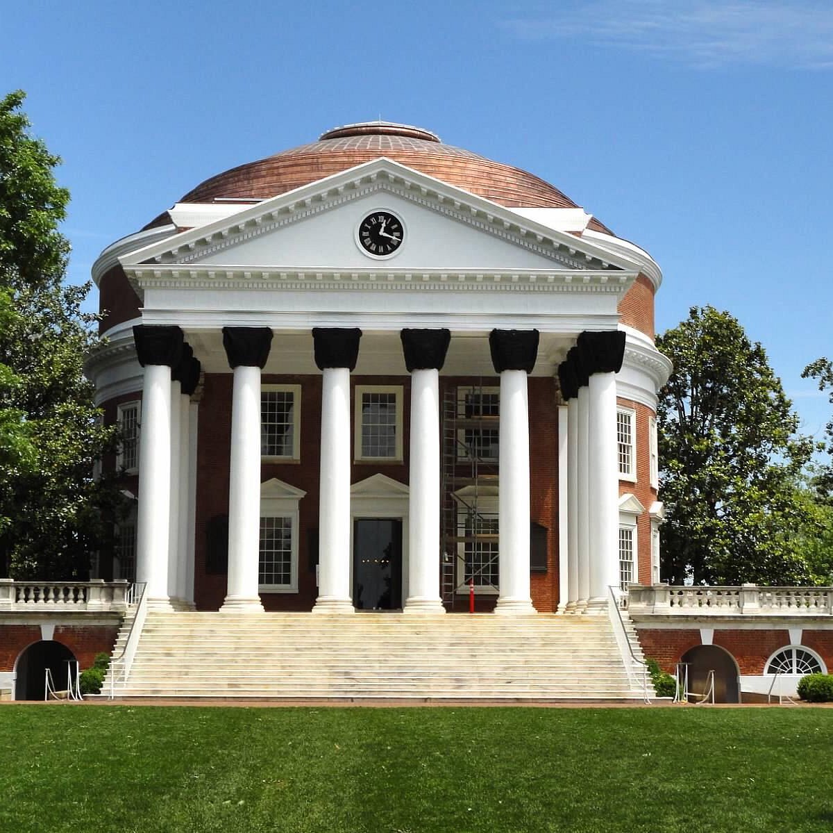 largest research university in virginia