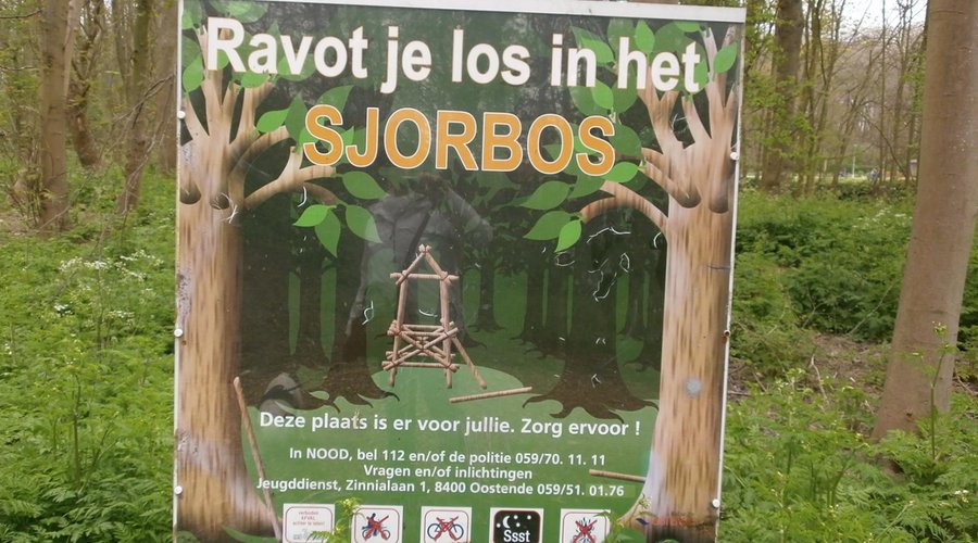 sjorbos - panneau à l'entrée du bois ...