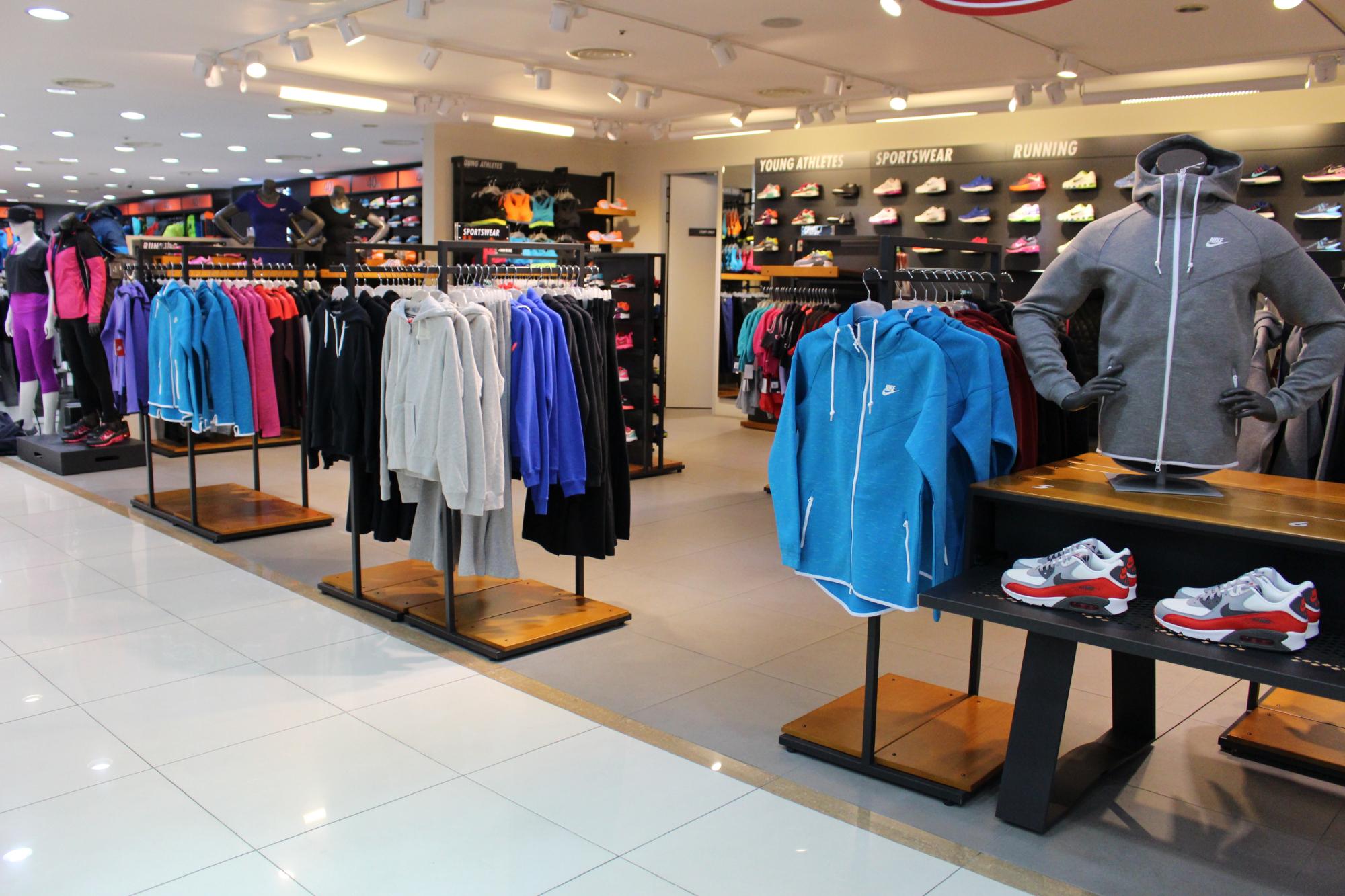 Best sportswear shop outlet