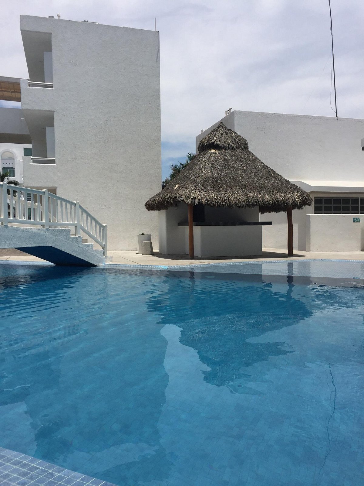 Manzanillo Mexico Hotels; BEST WESTERN LUNA DEL MAR desde $78.850 (Manzanillo, México