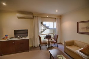 Room & Suite