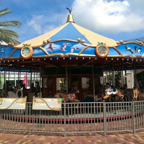 The Downtown Carousel