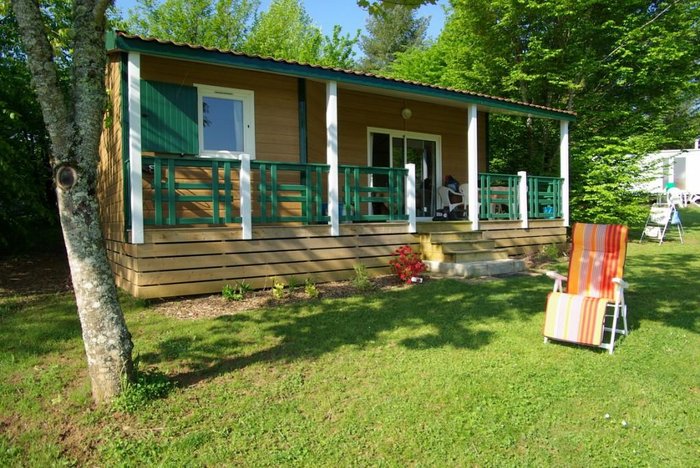 Camping Les Nauves – A warm welcome in Périgord Noir