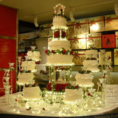 The 10 Best Wedding Cakes Shops in Kacheguda - Weddingwire.in