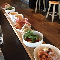"plankje" met voorgerecht