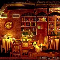 Local excelente, recomendo a todos. Um lugar excelente para casal, clima muito romantico e agrad