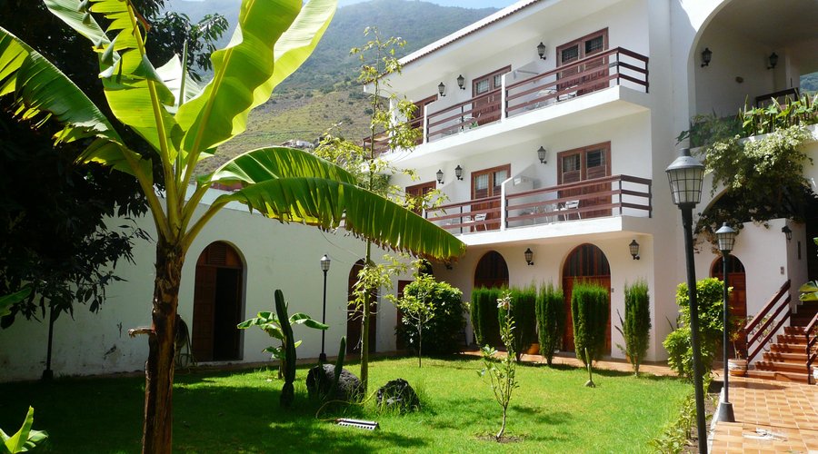 Fachada Estudios