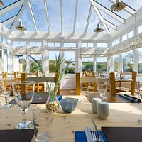 STRAND BISTRO