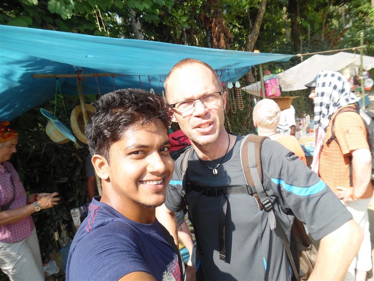 best tour guide in bangladesh