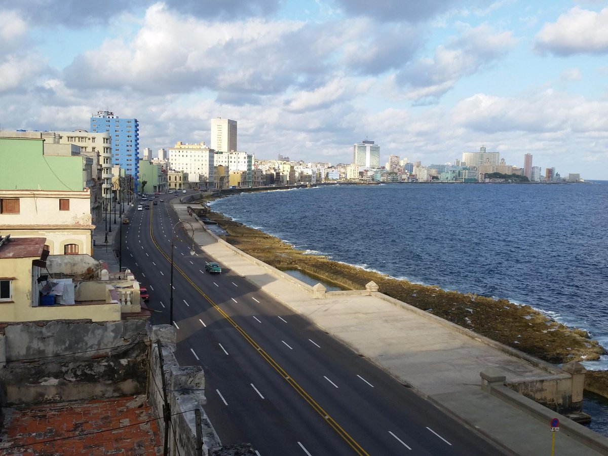 Casa Malecon Habana Rooms: Pictures & Reviews - Tripadvisor