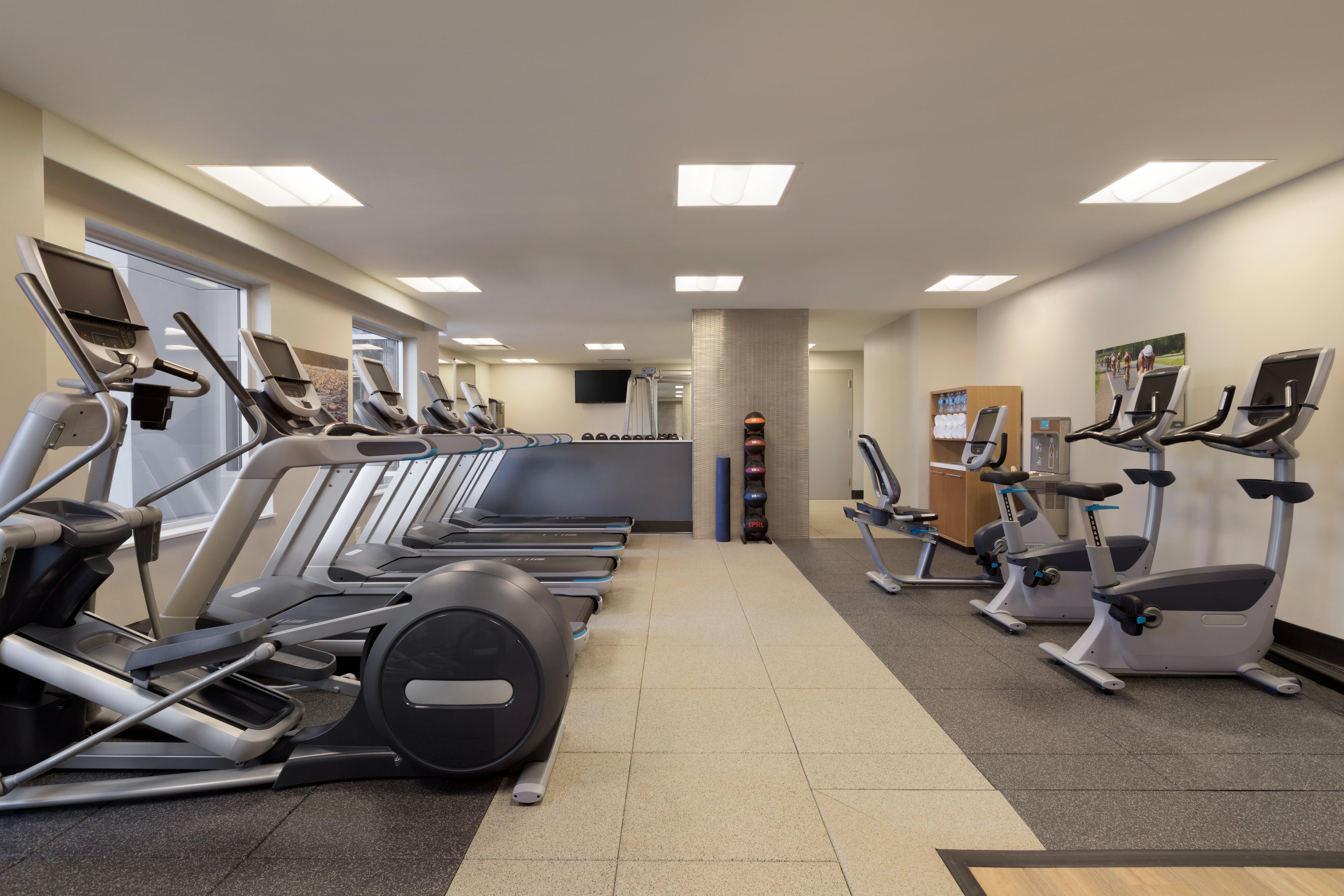 Embassy Suites by Hilton The Woodlands at Hughes Landing Gym