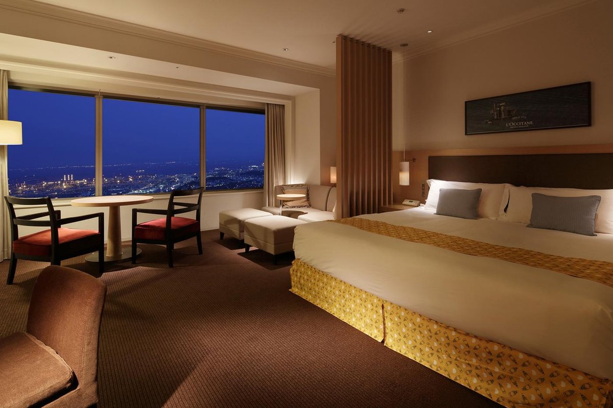 요코하마 로얄 파크 호텔 (Yokohama Royal Park Hotel, Minatomirai) - 호텔 리뷰 & 가격 비교