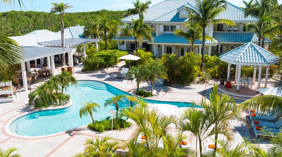 Beach House Pool View