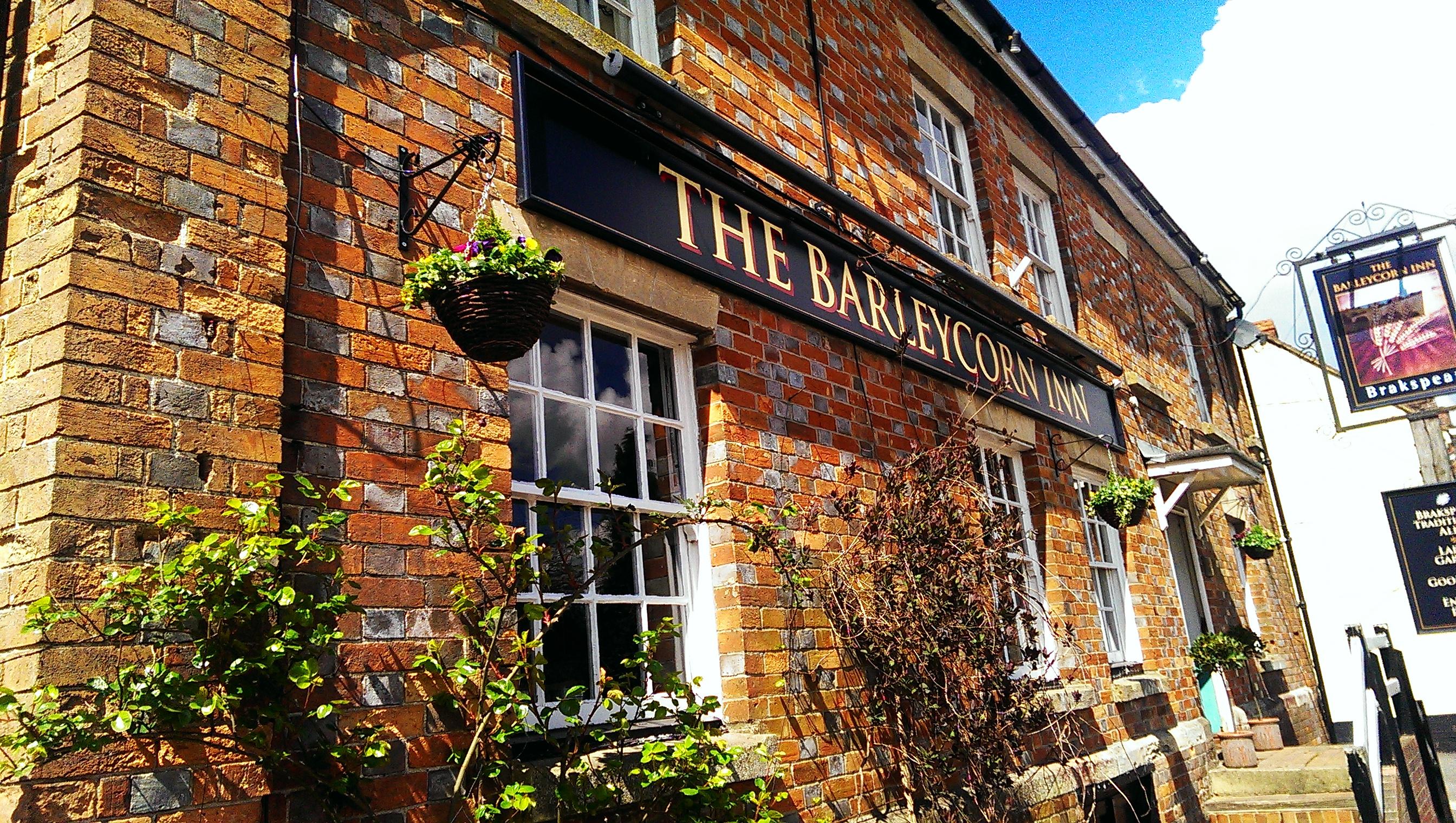 THE BARLEYCORN INN Updated 2024 Collingbourne Kingston