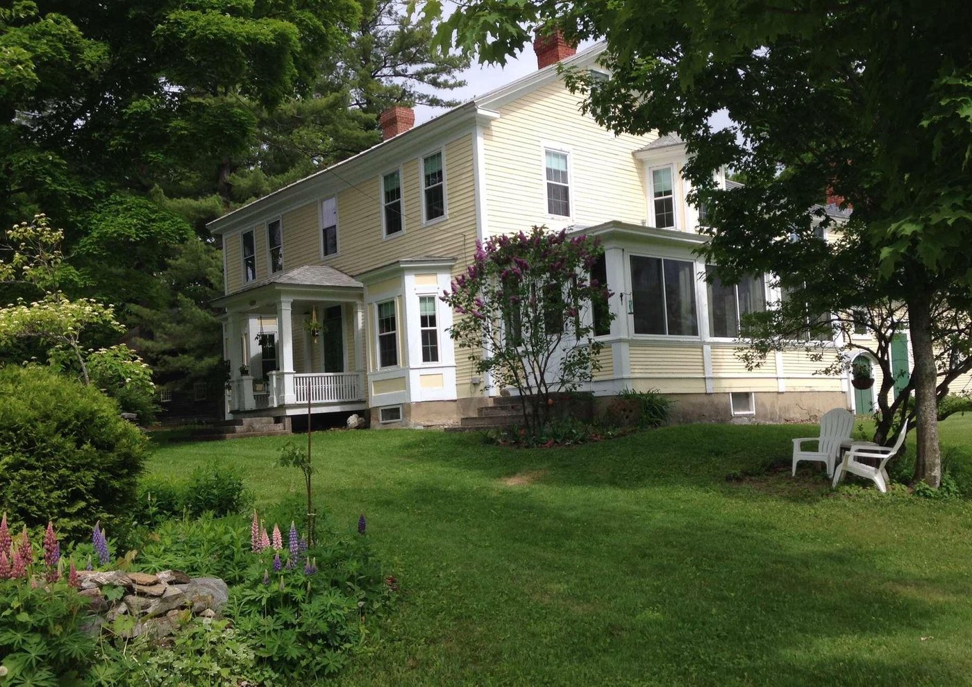 CAPTAIN WOODBURY GUESTHOUSE Guest house Reviews (Acworth, NH)