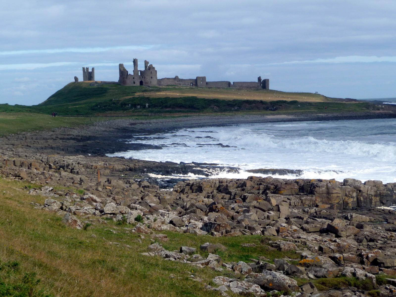 NORTHUMBERLAND COAST PATH Morpeth 2022 Qu Saber Antes De Ir Lo   Dunstanburgh Castle 