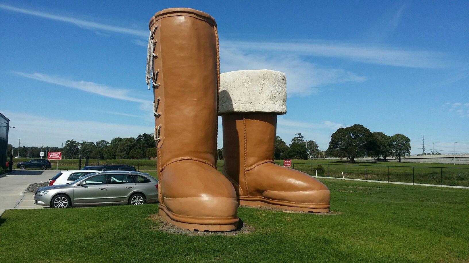 mortels sheepskin boots