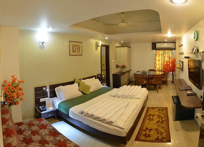 HOTEL SHREE VATIKA $25 ($̶3̶8̶) - Prices & Reviews - Bhopal, India