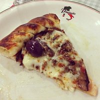 Pizza de shitake e shimeji com borda de catupiry