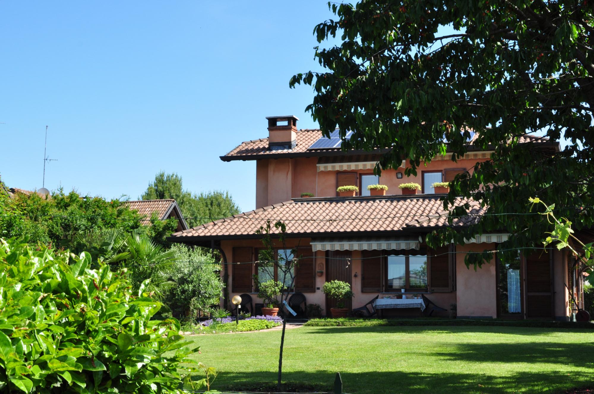 B&B KARIBUNI (Guanzate, Italie) - Tarifs 2024