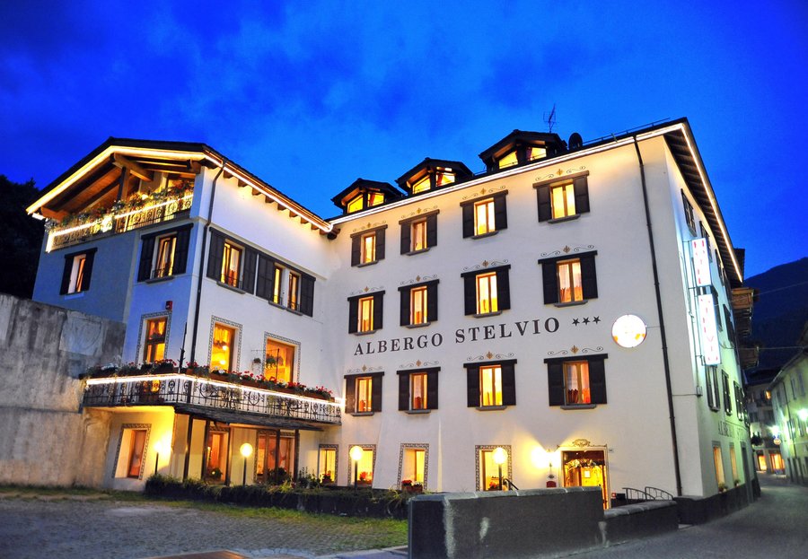 ALBERGO STELVIO Hotel (Bormio) Prezzi 2022 e recensioni