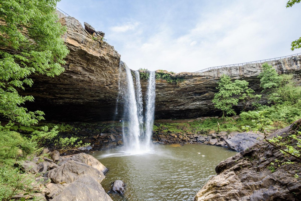 Escape to Nature's Majesty: Your Guide to Noccalula Falls Campground