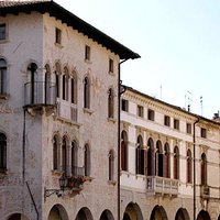 Via xx Settembre e i suoi palazzi