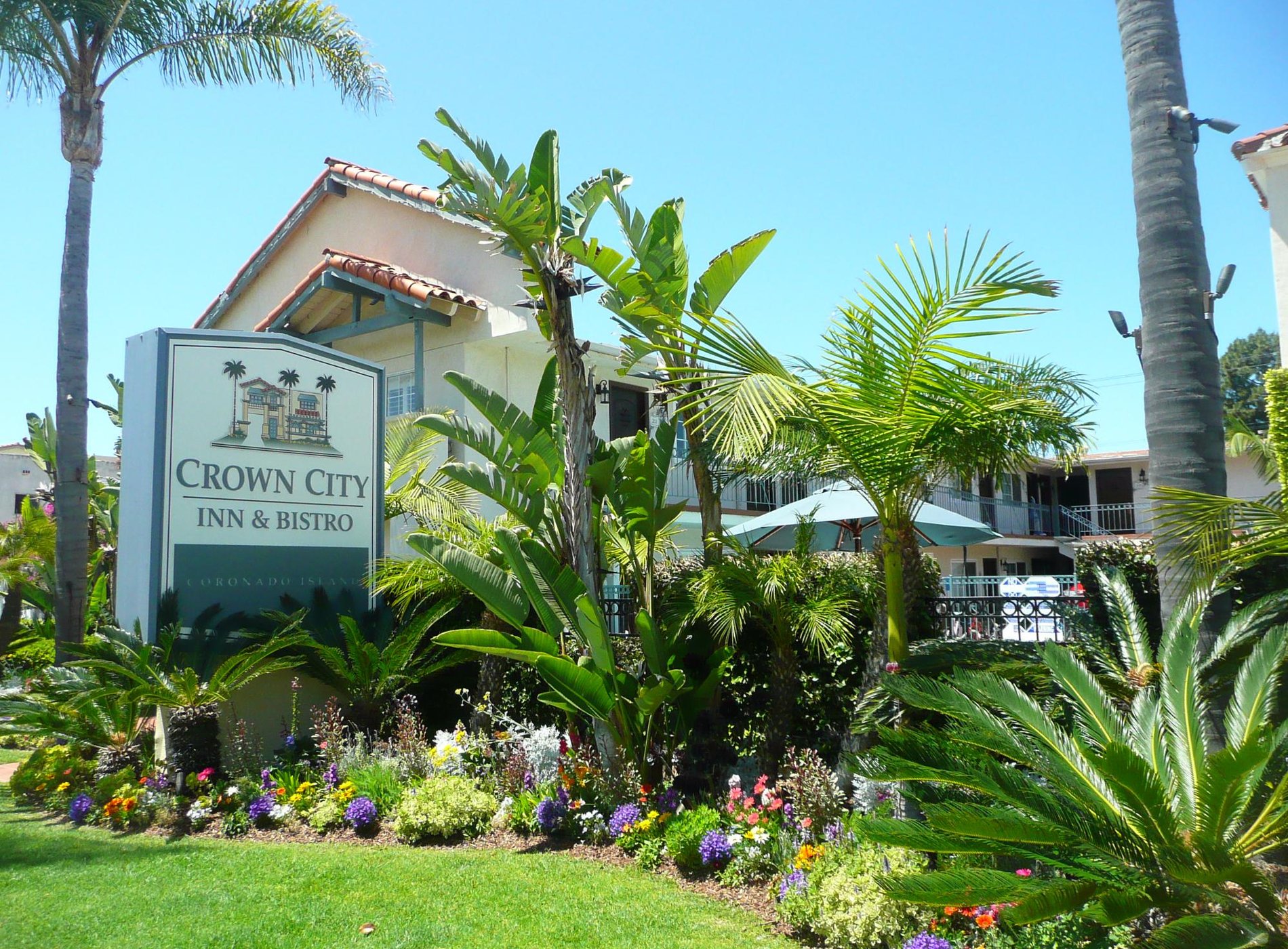 Crown City Inn by null