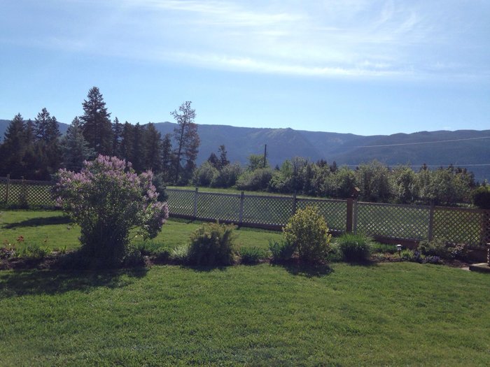 SCHUBERT ESTATE BED & BREAKFAST - B&B Reviews (Armstrong, British Columbia)