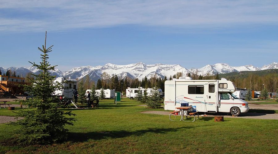 Fernie's Lizard Range hangs above