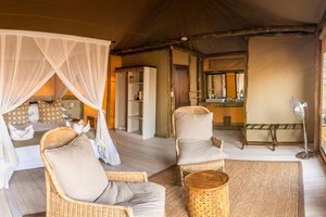 Room & Suite
