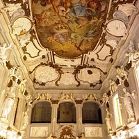 La controfacciata dell'oratorio.