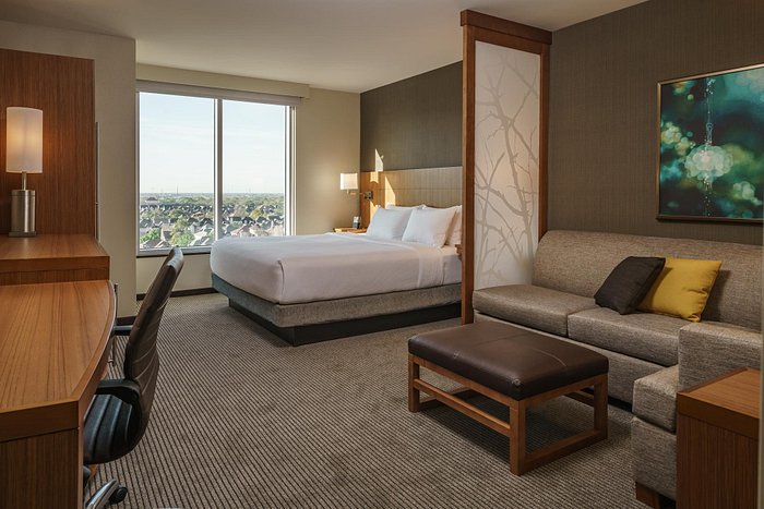 Hyatt Regency Houston Galleria – Beautiful Luxury Hotel Near the Galleria  Mall