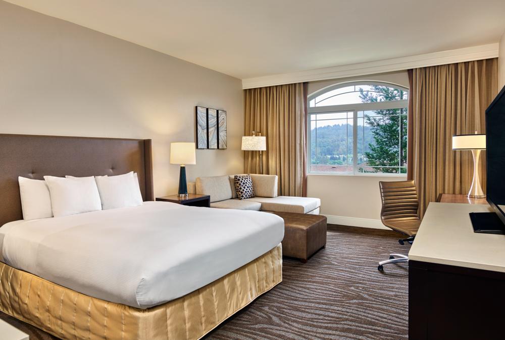 Hilton Santa Cruz Scotts Valley Rooms Pictures Reviews