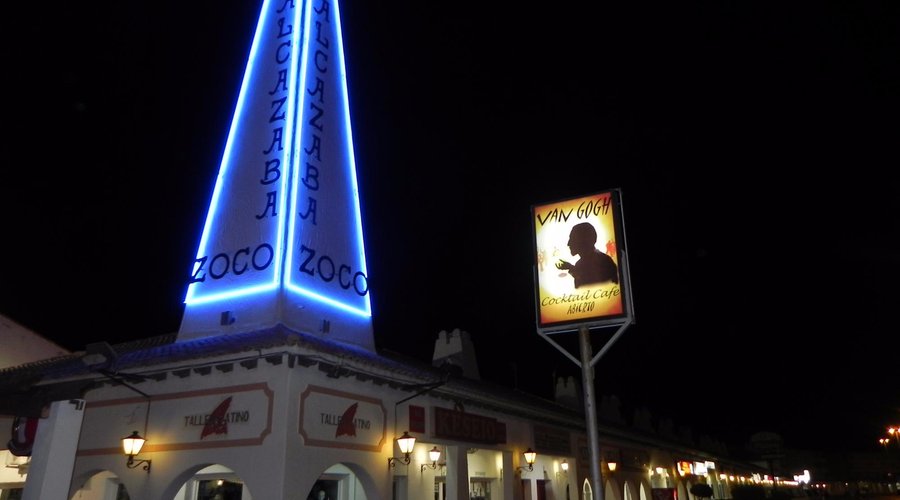 Van Gogh Pub it's a special place in La Manga to taste the best cocktails and long drinks.