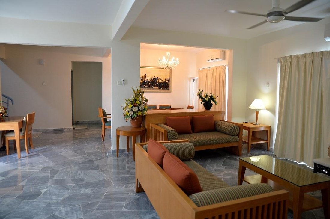 Villa nautica. Отель RC. Villa Nautica Map. Villa Nautica перевод