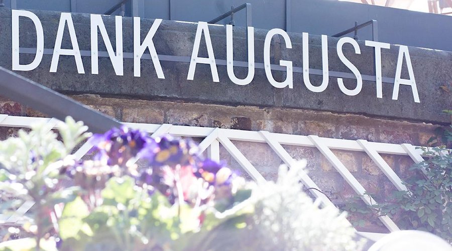 Picknick-Genuss im Gartenlokal Dank Augusta in der Flora